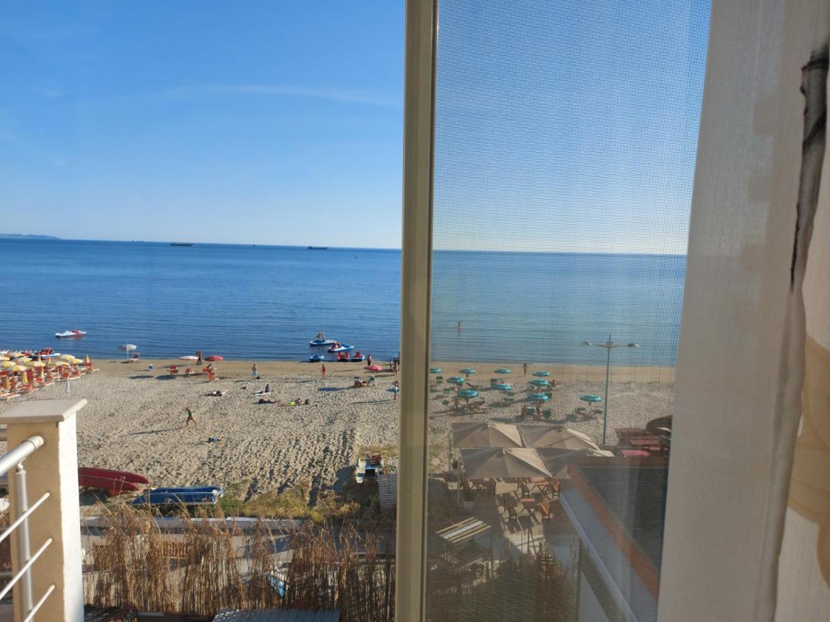 Bral Apartments 9 Durrës Esterno foto