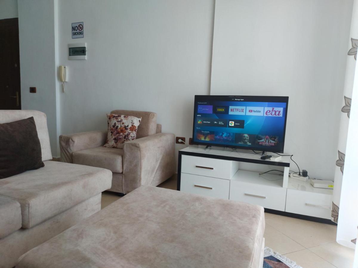 Bral Apartments 9 Durrës Esterno foto