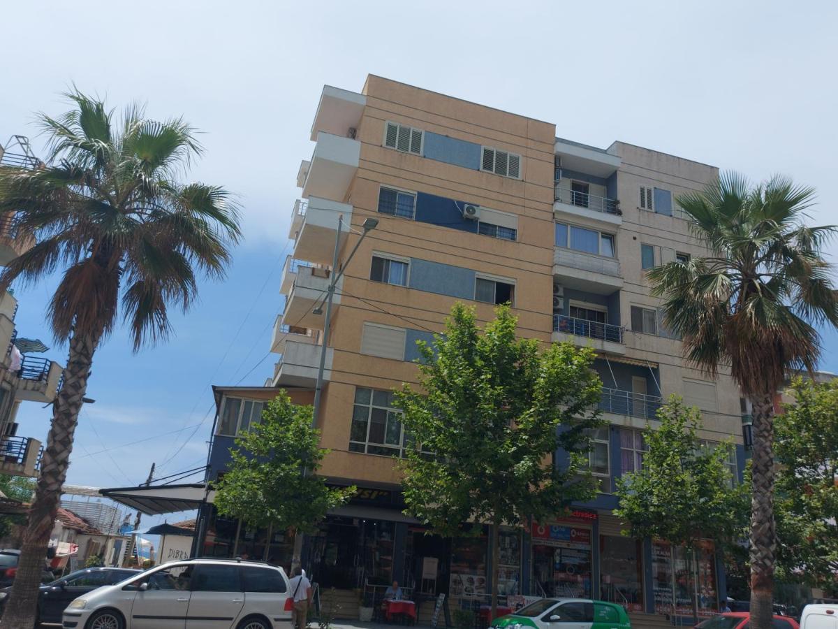 Bral Apartments 9 Durrës Esterno foto